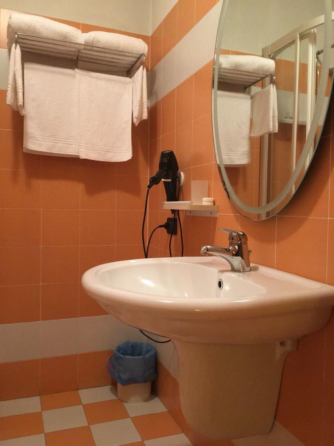 Madama Vigna Hotel Baldichieri Bagian luar foto